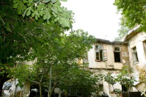 Bakü Han Sarayı Bahçesi