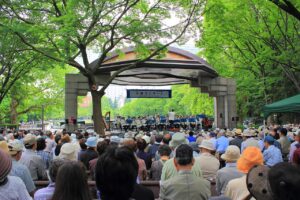 Hibiya Açık Hava Konser Salonu