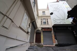 Hüsnü Pazarbaşı Han