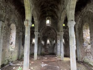 Kilise, Üstüdal Mahallesi