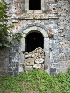 Kilise, Üstüdal Mahallesi