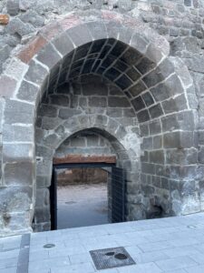 İçeri Aslanlı Kapı, Kayseri