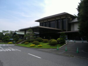 Meiji-Kinenkan-Mainhall