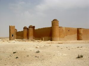 Qasr-al-Hayr-al-Sharqi-Walls-and-towers-Syria