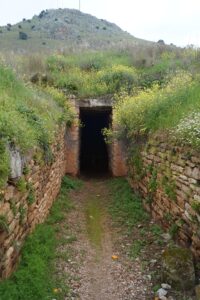 Tiryns Tholos Mezarı 1 Tiryns Tholos Mezarı