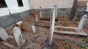 Hazirenin sol cepheden görünümü.