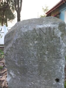 İnanlı Köyü Yazılı Taş
