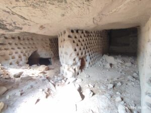 Derevenk Vadisi Columbarium Mezarları