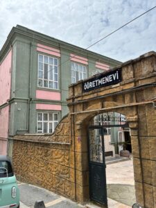 Дом учителей Бандырмы