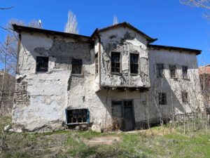 Konak, İsmet Paşa Cd. No:88 6 Konak, İsmet Paşa Cd. No:88