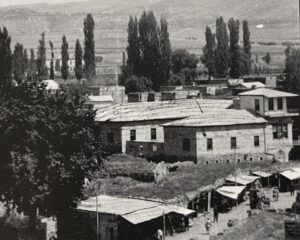 Hunat Hamamı Güneyindeki Taş Yapı