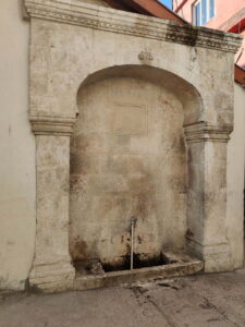 Züveroğlu Camii Çeşmesi