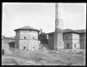 Karacabey Camii Haziresi