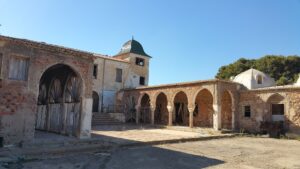 Bey Sarayı, Vahran