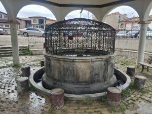 Bolvadin Rüstem Paşa Camii Şadırvanı