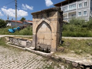 Pazar Silahdar Hacı Alioğlu Çeşmesi 1 Pazar Silahdar Hacı Alioğlu Çeşmesi