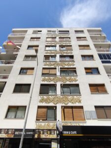 Çatalkaya Apartmanı Seramik Panosu