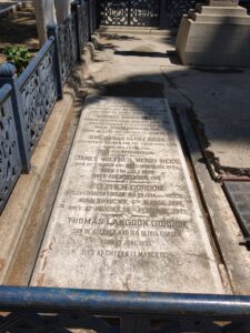 Thomas Bowen Rees
(Doğum: 16 Haziran 1826 Carmarthenshire
Ölüm: 3 Aralık 1899 İzmir, Konak)
Ida Josephine Rees, Zoe Sarah Clory Rees, James Wılfred Werry Rees,  Stephen Gordon, Thomas Langdon Gordon