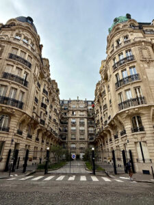 Square Raynouard Apartmanları