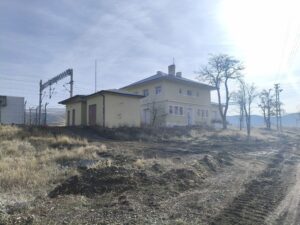Karaözü tren istasyonu