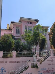 Residential Building, 627 Mithatpaşa Street