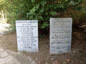 İranlılar Mescidi Haziresi