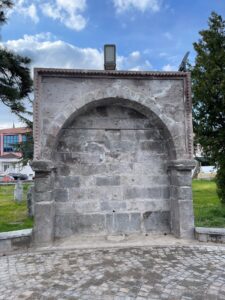 Hüsrem Çeşmesi