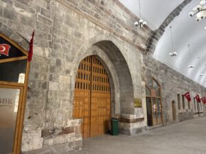 Öküz Mehmet Paşa Kervansarayı, Ulukışla