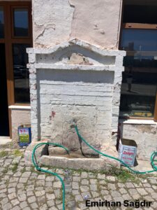 Köy Konağı Çeşmesi, Kumyaka