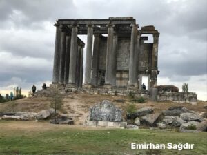 Aizanoi Zeus Tapınağı
