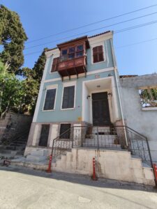 Frenk Gümrüğü Hamalbaşı Hüseyin Ağa Konağı