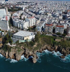 Yalı Apartmanı Havadan Çekim