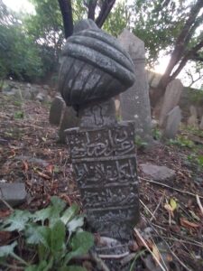 Mezarlık, Haydarpaşa Öğrenci Yurdu Yanı Safranbolulu Kulaksız oğlu Mustafa Beşe Mezar Taşı